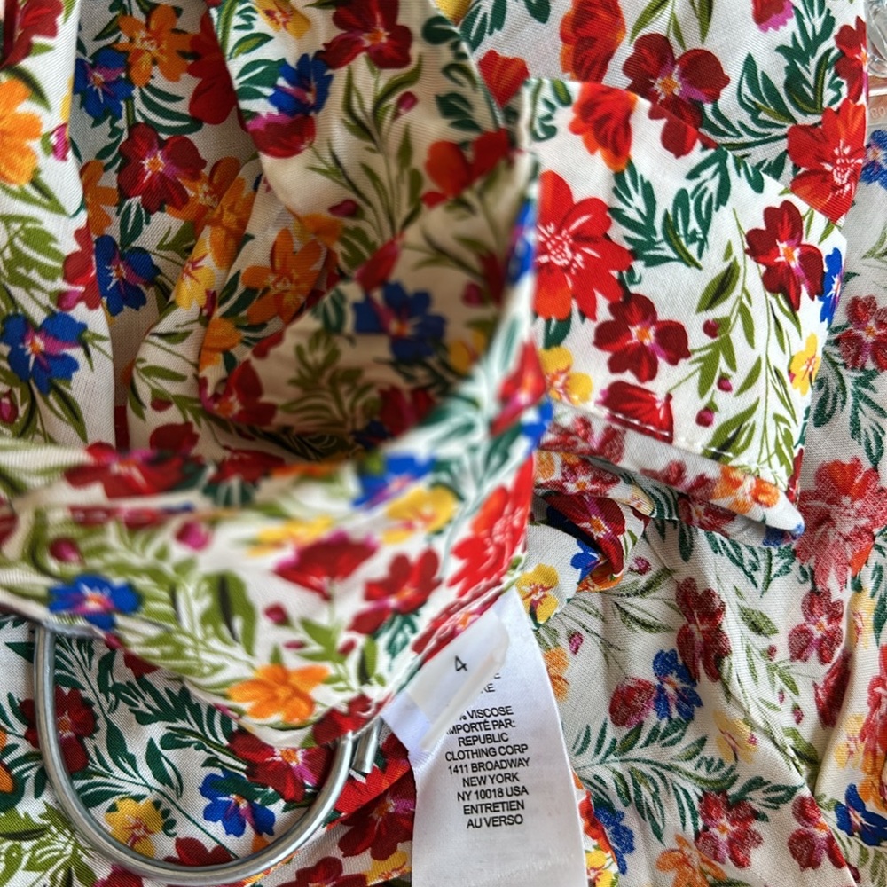 New Tahari Floral Maxi Skirt. Size 4. - Picture 5 of 7